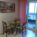 Elenita Apartment